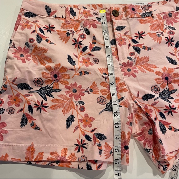 Style &Co chino mid rise short batik print pink size 18 5.5” inseam - Picture 7 of 8